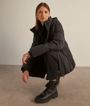 Picture of MINA SHORT BLACK PADDED COAT